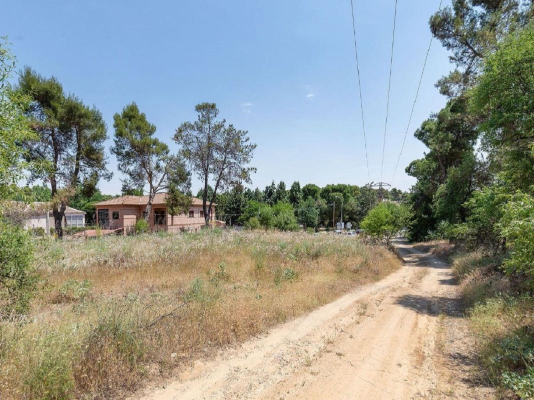 Terreno en venta en Bargas, Toledo photo 3