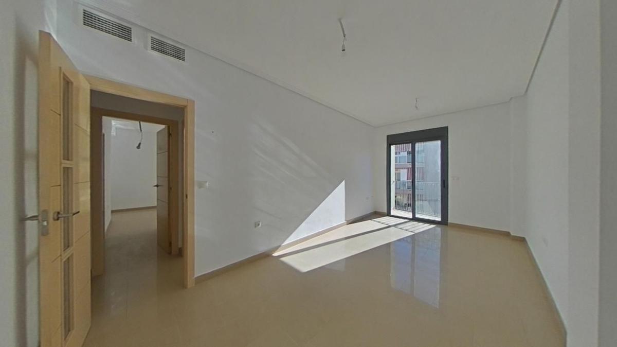 Sale of apartment in Piso en Avenida de Benidorm, Centro Urbano, La Villajoyosa / Vila Joiosa, La Villajoyosa / Vila Joiosa
photo 1