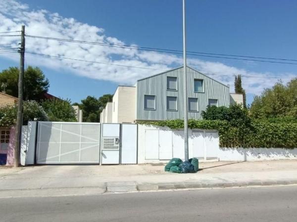Terreno en Calle 130, 17, Moncada photo 1