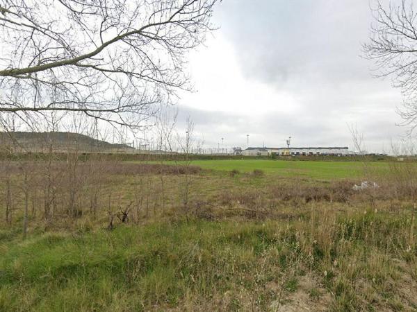 Terreno en Las Flores, Valladolid photo