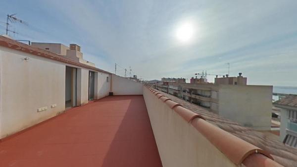 Sale of flat in Piso en Calle Colón, Centro Urbano, La Villajoyosa / Vila Joiosa, La Villajoyosa / Vila Joiosa
photo 1