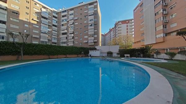 Продажа квартиры на Piso en Avenida Cardenal Francisco Álvarez, Paus, Alicante / Alacant, Аликанте / Алакант
photo 1