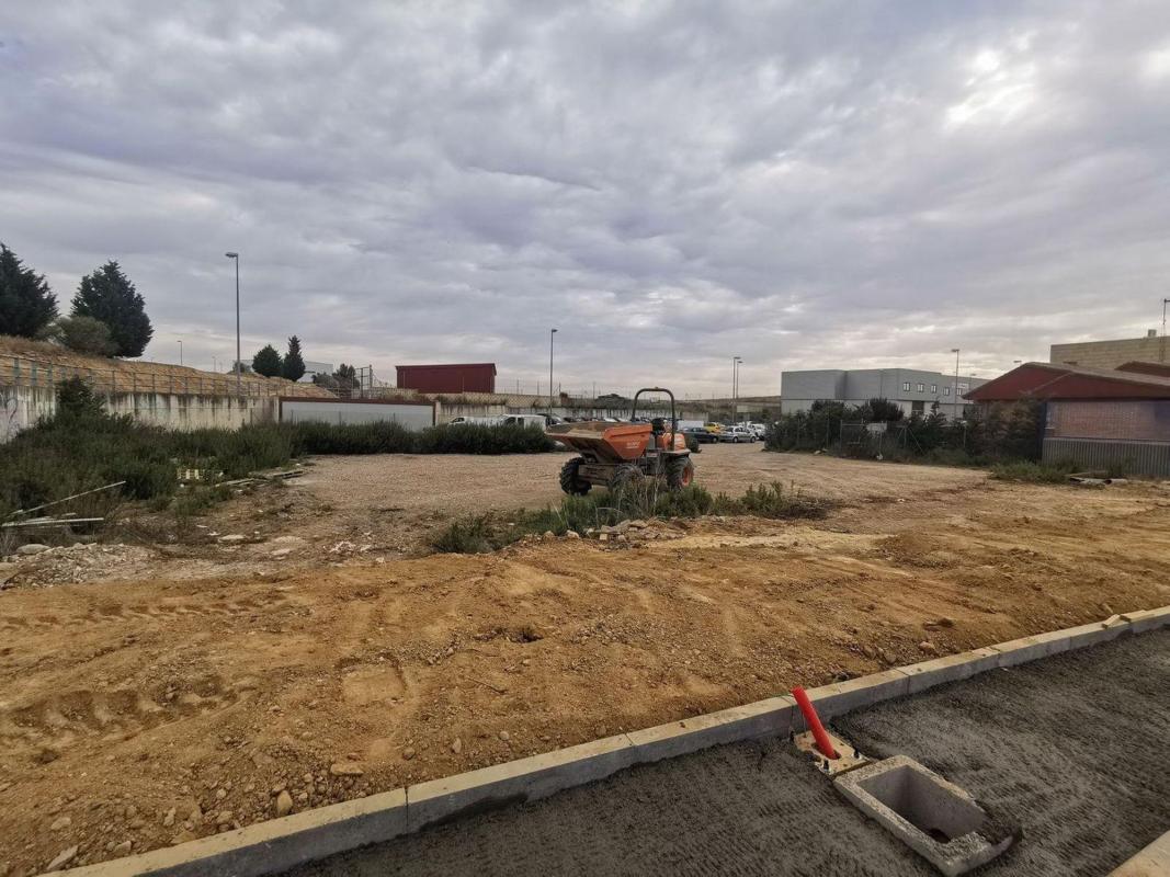Terreno en venta en Zaratan, Valladolid photo 3