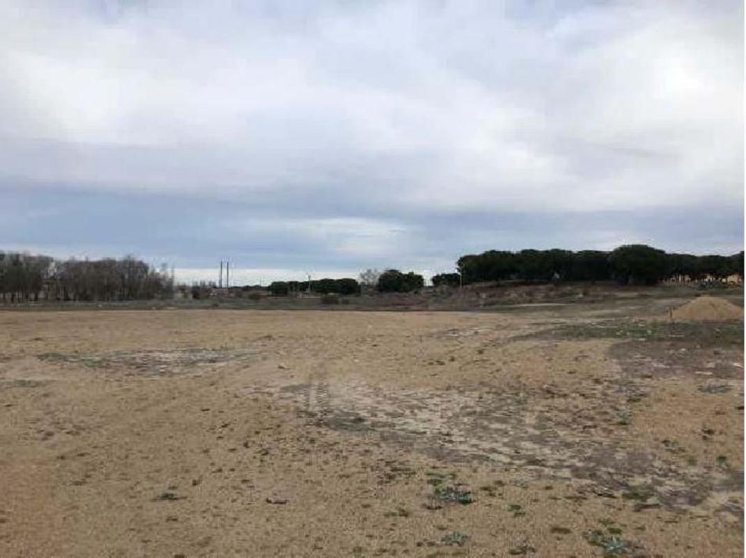 Terreno en venta en Tudela de Duero, Valladolid photo 2