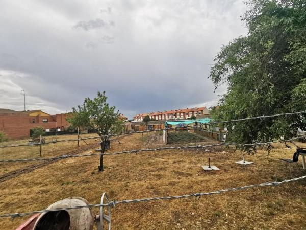 Terreno en Calle Jardines, 4, Santovenia de Pisuerga thumbnail 2