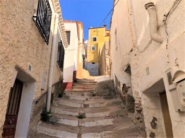 Chalet pareado en Calle de San Sebastian, Fiñana thumbnail 1