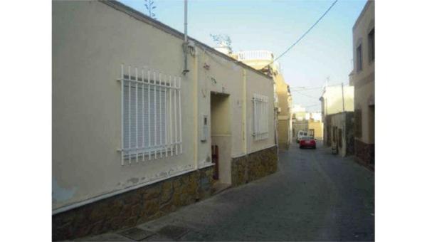 Chalet independiente en venta en Casa o chalet en Calle Noria, Adra, Adra
 photo