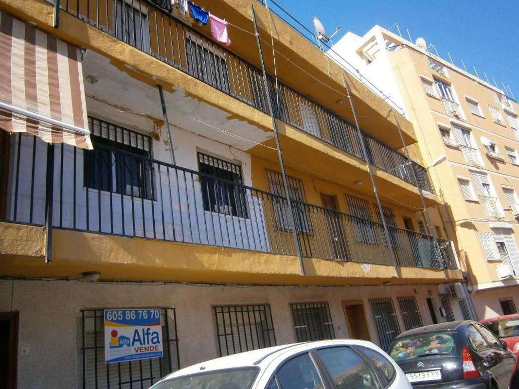 Sprzedaż mieszkania w Piso en Calle Buenavista, Esperanza - Quemadero, Almería, Almería
photo 1