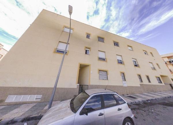 Venta de piso en Piso en Avenida del Genil, La Gangosa, Vícar, Vícar
 photo