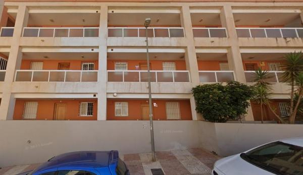 Venta de piso en Piso en Calle Jose María Molina, Aguadulce norte, Roquetas de Mar, Roquetas de Mar
 photo