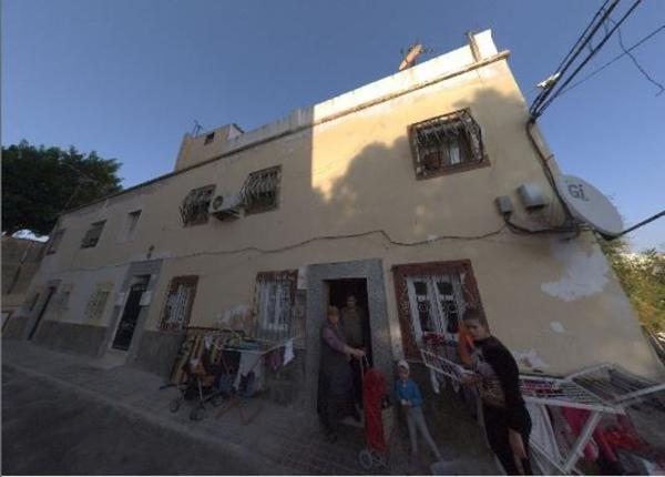 Sprzedaż mieszkania w Piso en Calle Higuera, Barrio San Luis - Los Molinos, Almería, Almería
 photo
