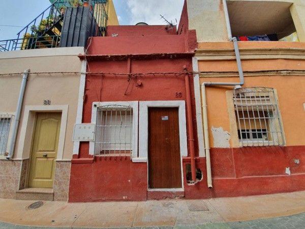 Продажа квартиры на Piso en Calle Encuentro, Centro, Almería, Алмерия
photo 1