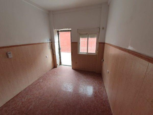 Продажа квартиры на Piso en Calle Encuentro, Centro, Almería, Алмерия
 photo 4