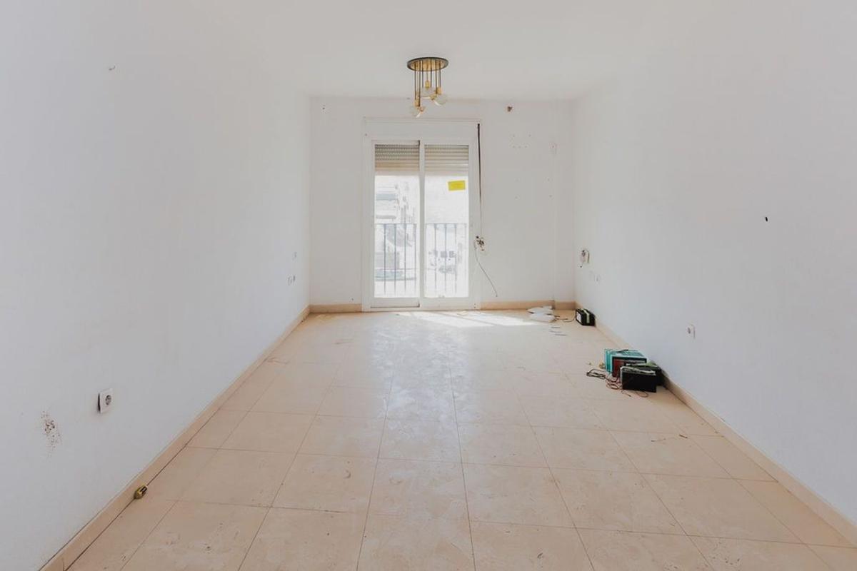 Sale of apartment in Piso en Calle Joaquinico, Carretera Mojonera - Cortijos de Marín, Roquetas de Mar, Roquetas de Mar
photo 5