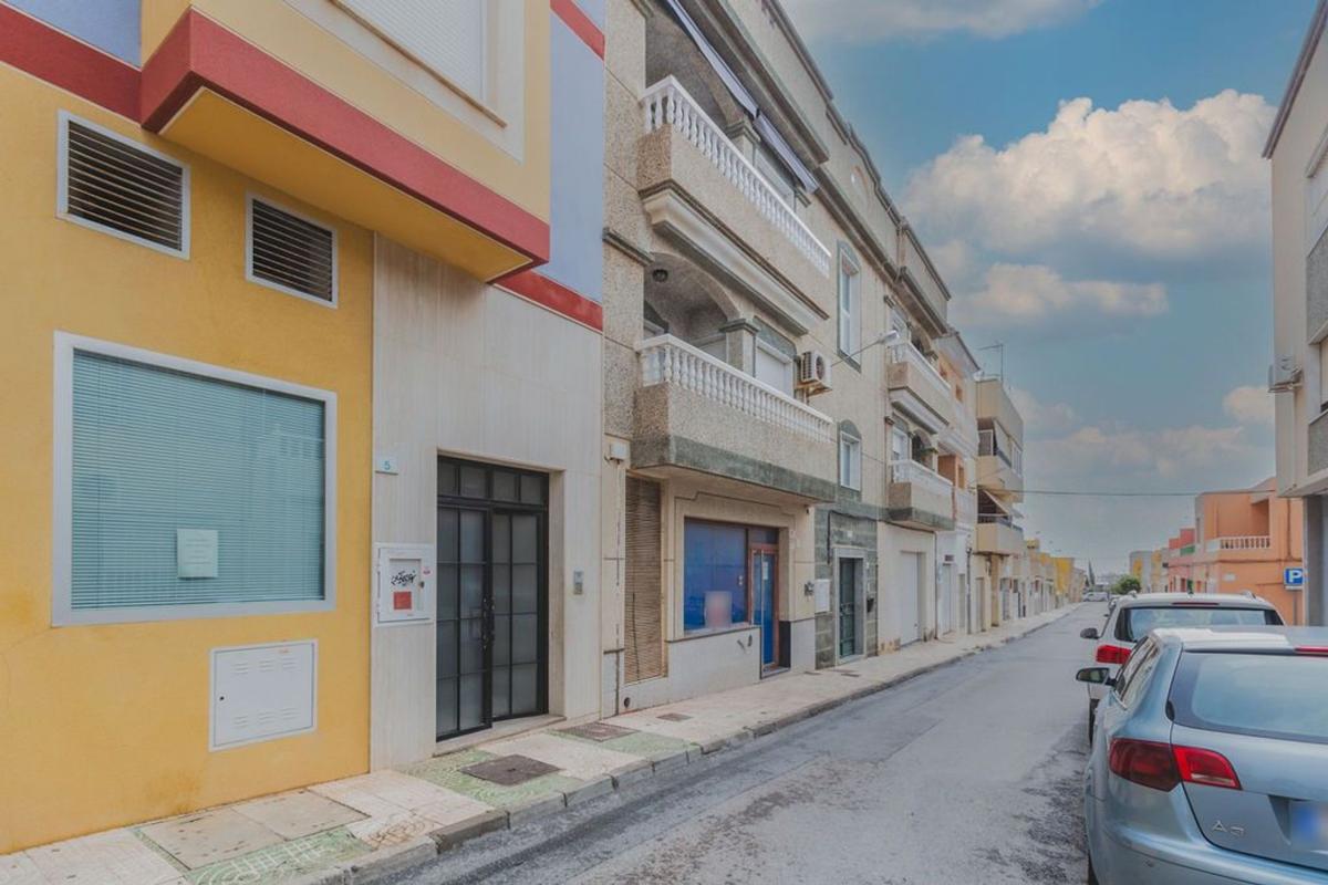 Venta de piso en Piso en Calle Zabaleta, La Gangosa, Vícar, Vícar
photo 1