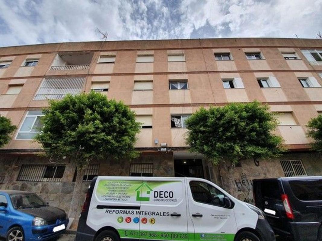 Venta de piso en Piso en Avenida la Luz, Plaza de la Luz, El Ejido, El Ejido
photo 1