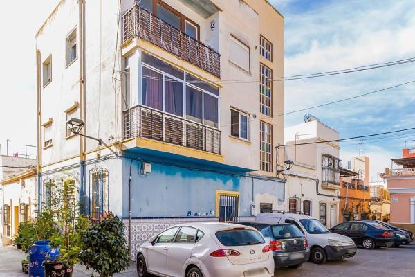 Venta de piso en Piso en Plaza Cepero, Centro, Almería, Almería
 photo