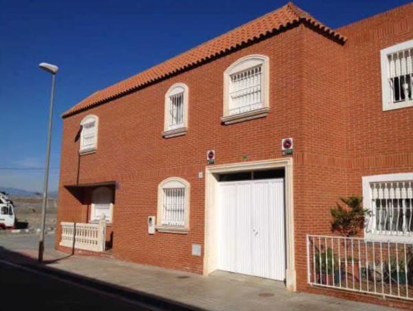 Venta de piso en Piso en Calle Ave Fénix, El Alquián - San Miguel, Almería, Almería
 photo