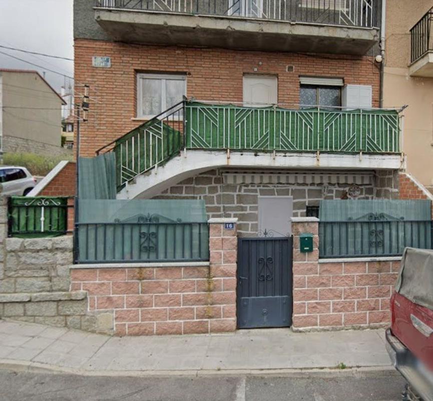Venta de piso en Piso en Travesía del Vallejo, Las Navas del Marqués, Las Navas del Marqués
photo 1