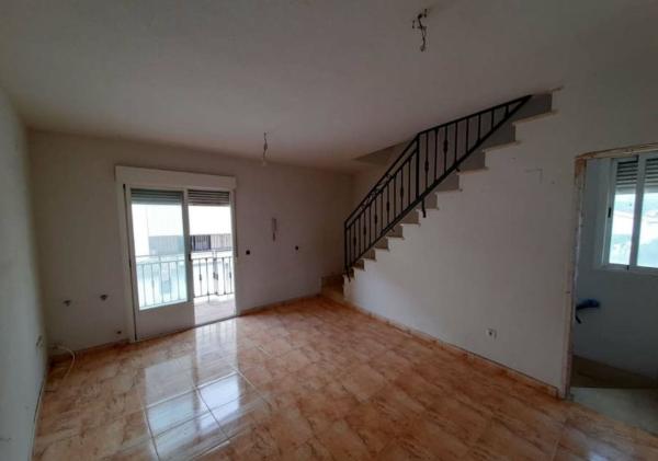 Chalet pareado en Calle Lanchares, Sotillo de la Adrada thumbnail 1