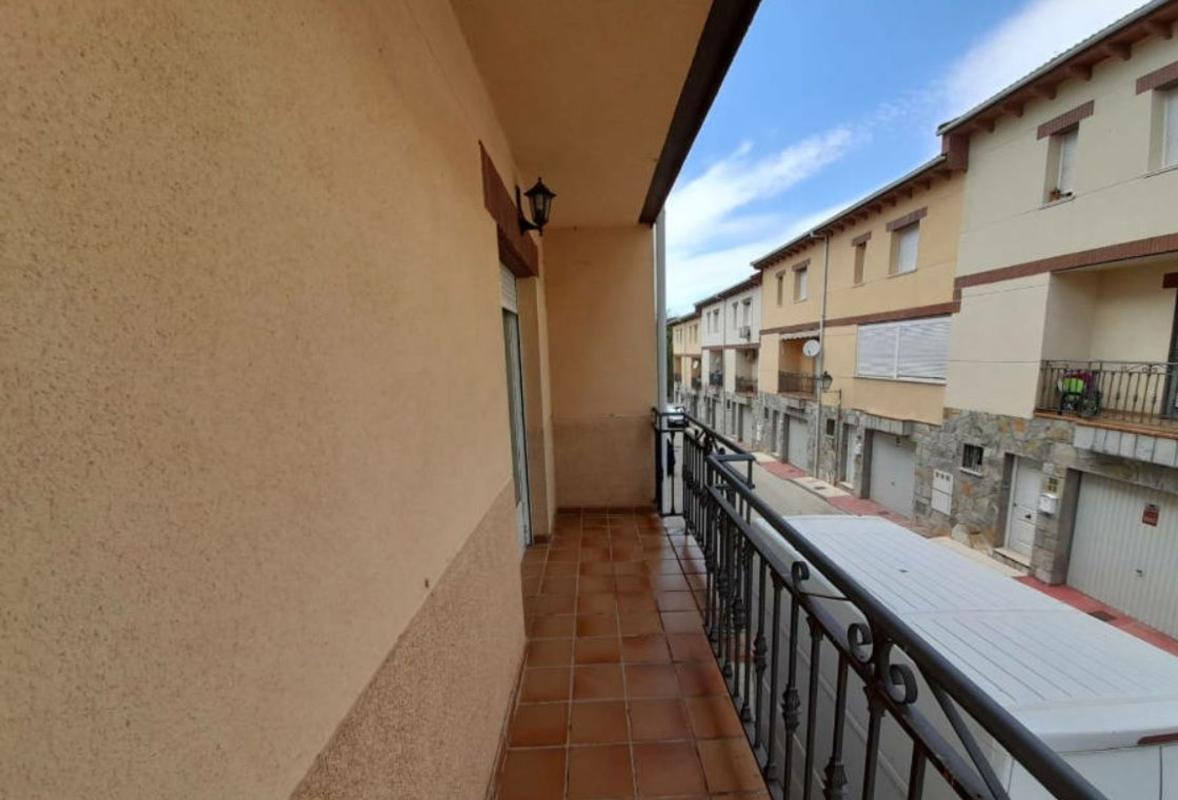 Venta de chalet independiente en Chalet pareado en Calle Lanchares, Sotillo de la Adrada, Sotillo de la Adrada
 photo 5