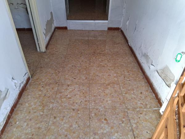 Chalet independiente en venta en Casa o chalet en Calle Peligros, La Haba, La Haba
thumbnail 2