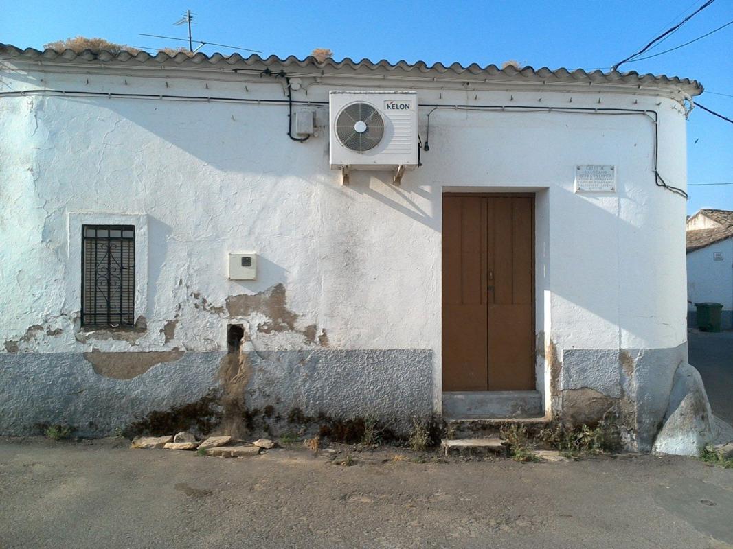 Продажа отдельного шале в Casa o chalet en Calle Fuentes, Valverde de Llerena, Вальверде-де-Льерена photo 1