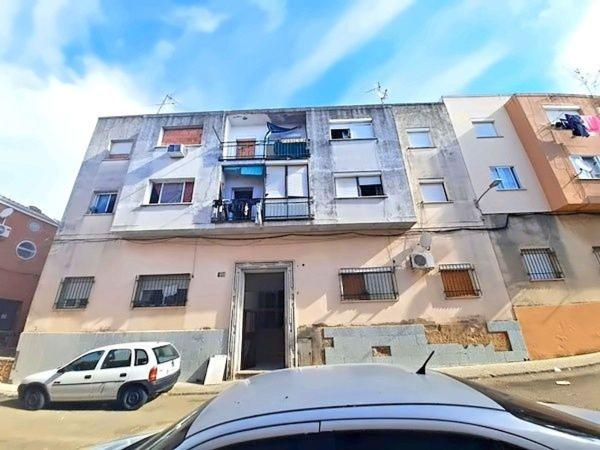 Venta de piso en Piso en Calle Mértola, La Estación, Badajoz, Badajoz
photo 1