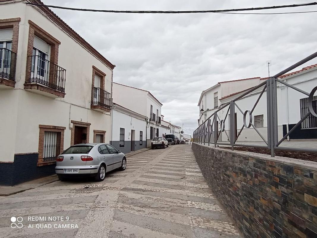 Sale of apartment in Piso en Calle Pilar, Fuente de Cantos, Fountain of Songs
photo 2
