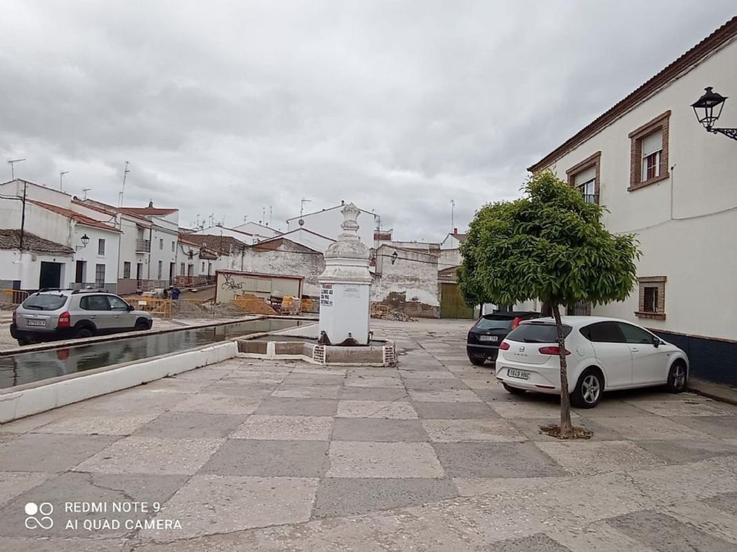 Sale of apartment in Piso en Calle Pilar, Fuente de Cantos, Fountain of Songs
photo 3