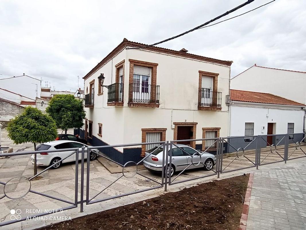 Sale of apartment in Piso en Calle Pilar, Fuente de Cantos, Fountain of Songs
photo 5