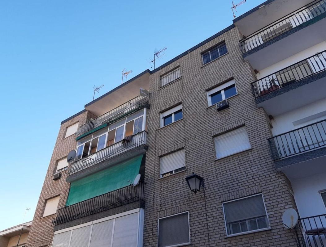 Sale of apartment in Piso en Plaza de Santiago, Almendralejo, Almendralejo
photo 1