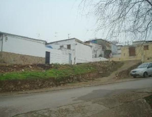 Casa o chalet independiente en Calle Tajo, La Estación, Badajoz thumbnail 2