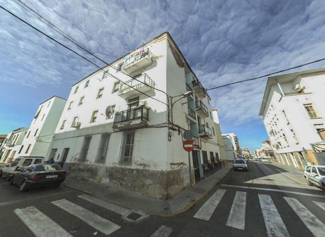 Venta de piso en Piso en Calle Eugenio Hermoso, Almendralejo, Almendralejo
photo 1
