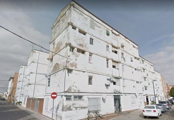 Venta de piso en Piso en Calle Eugenio Hermoso, Almendralejo, Almendralejo
thumbnail 1