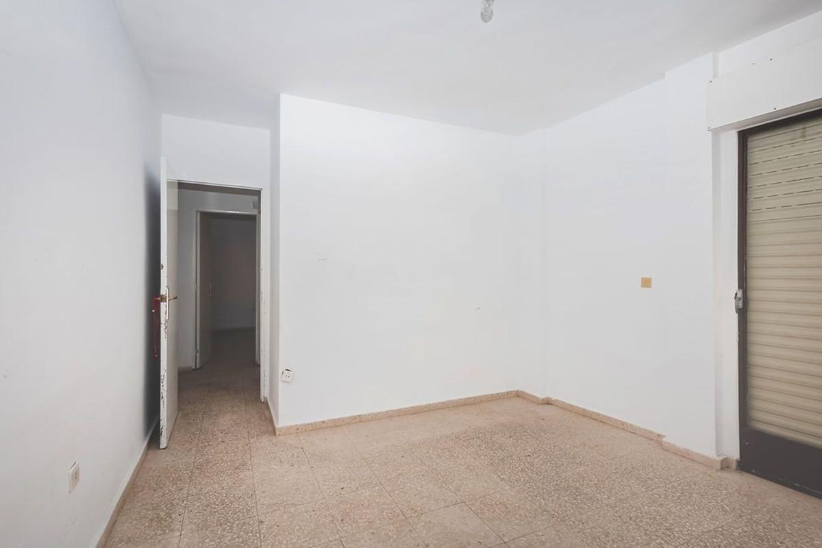 Venta de piso en Piso en Avenida Colón, Montijo, Montijo
photo 1