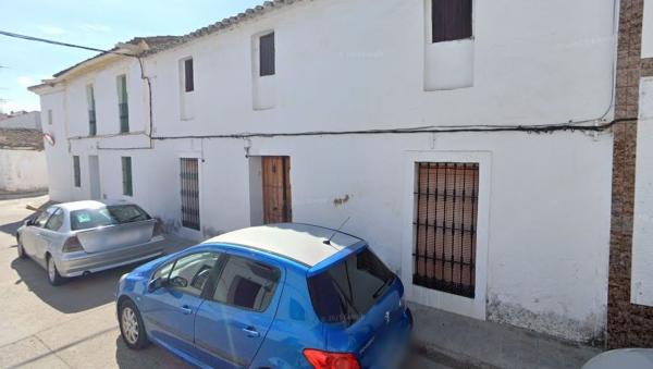Chalet pareado en Calle San Agustín, Burguillos del Cerro photo 1