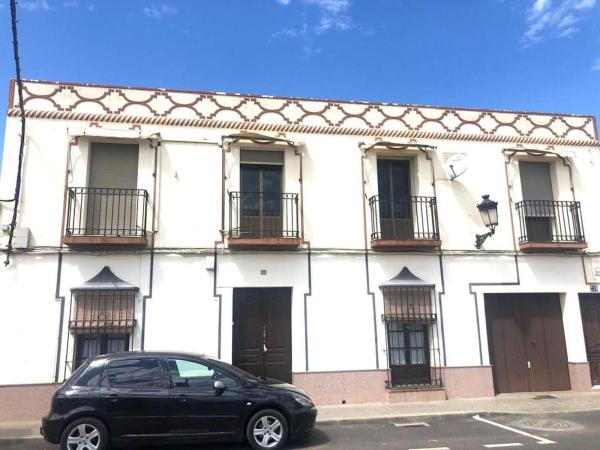 Independent chalet for sale in Casa o chalet en Calle Marqués de la Vega, Puebla de la Calzada, Puebla de la Calzada
photo 1