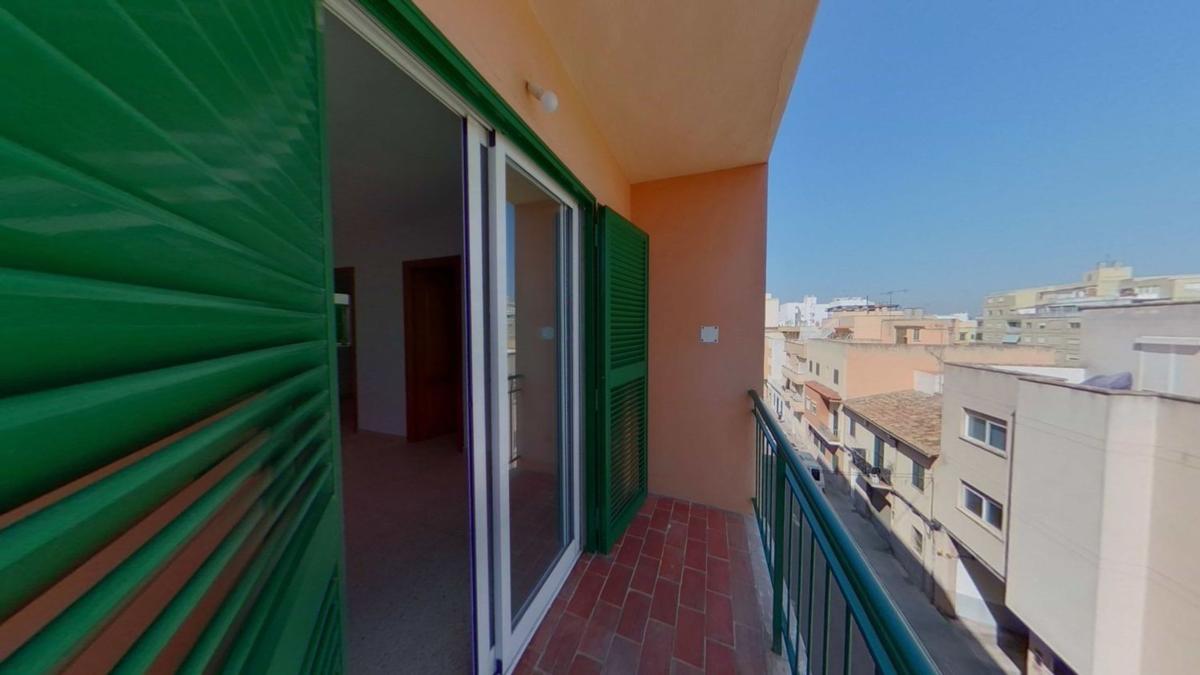 Продажа квартиры на Piso en Plaza Sant Cosme, Son Cotoner, Palma de Mallorca, Пальма-де-Мальорка
photo 1