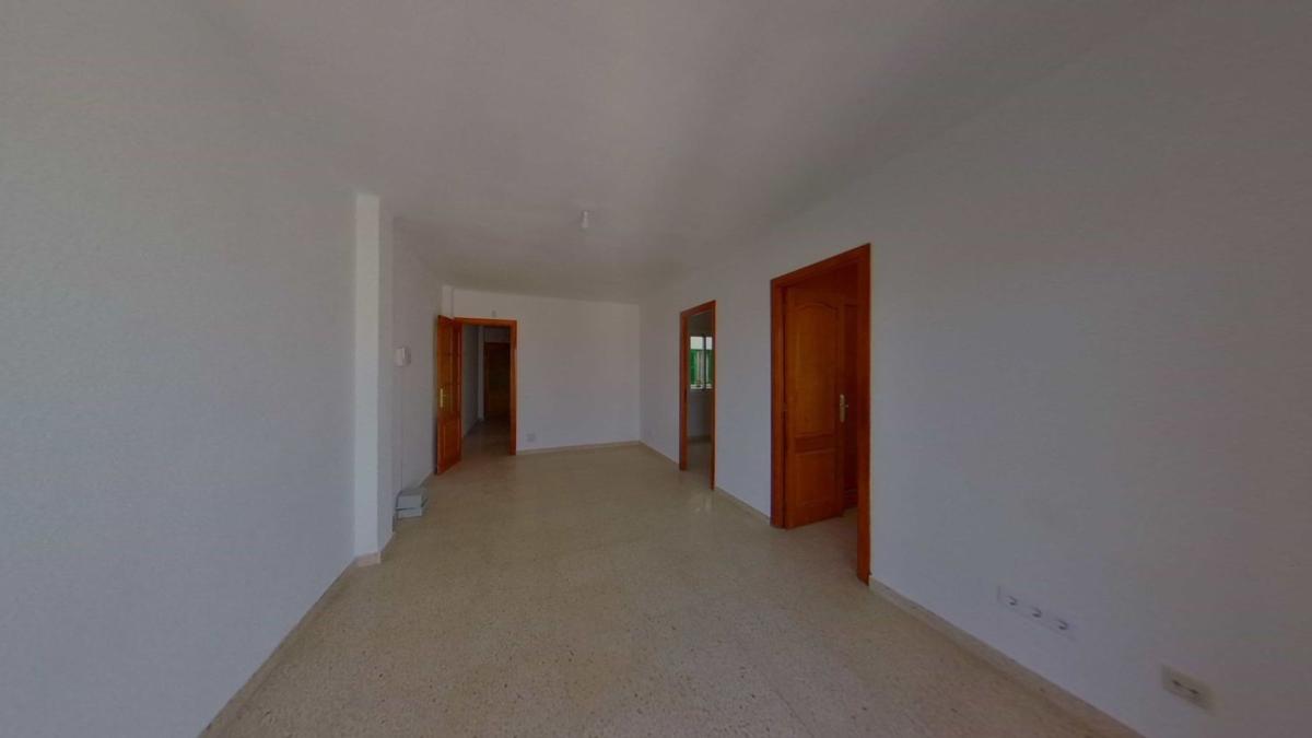 Продажа квартиры на Piso en Plaza Sant Cosme, Son Cotoner, Palma de Mallorca, Пальма-де-Мальорка
photo 2