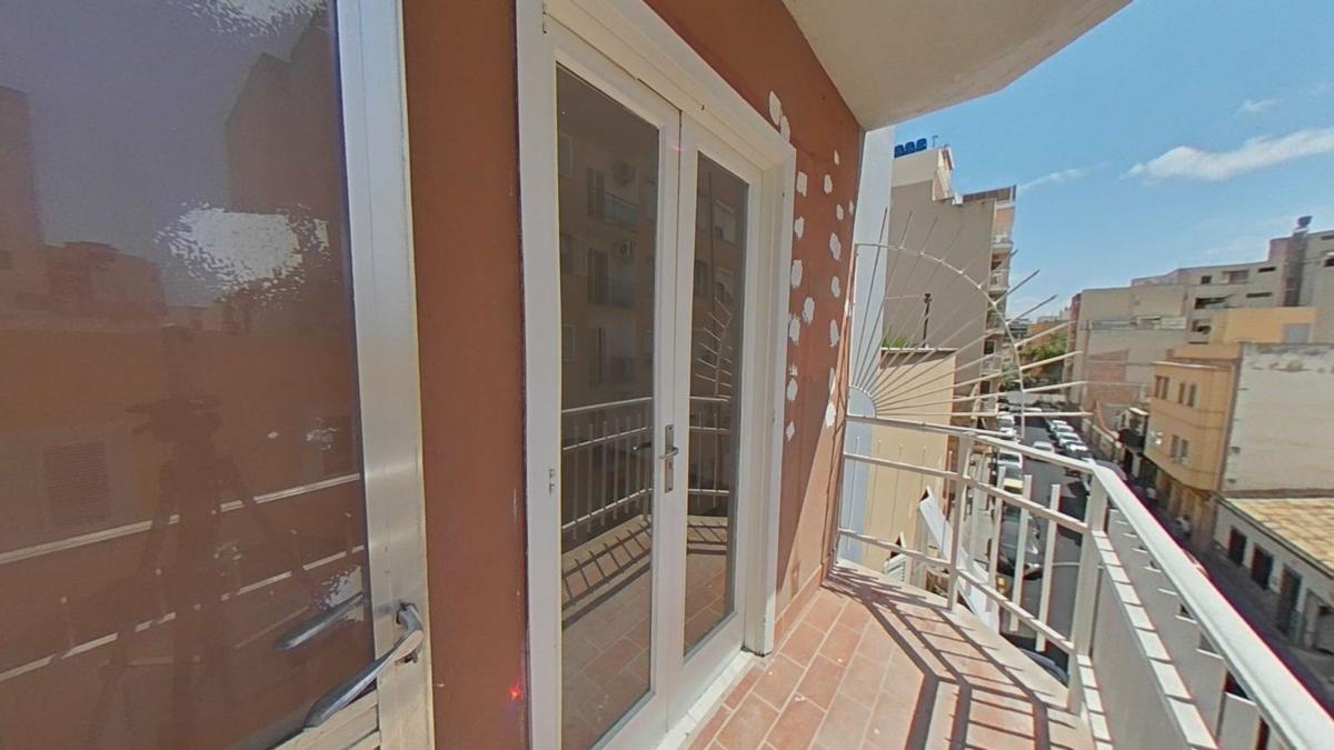 Sprzedaż mieszkania w Piso en Calle Joan Bauzà, Pere Garau, Palma de Mallorca, Palma de Mallorca
photo 1