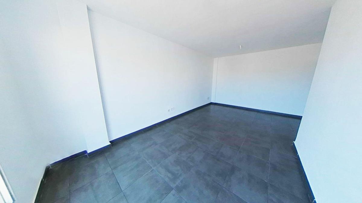 Venta de piso en Piso en Calle de Sant Martí, Sant Jaume, Palma de Mallorca, Palma de Mallorca
photo 4