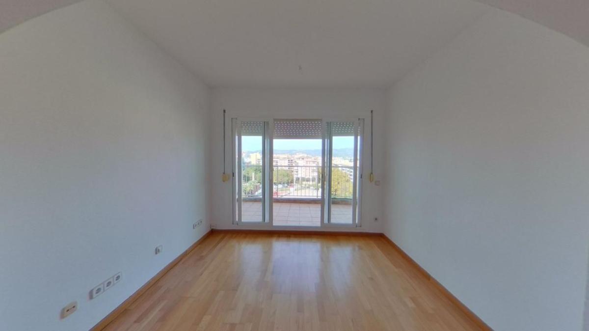 Продажа квартиры на Piso en Emperatriz Eugenia, Camp Redo, Palma de Mallorca, Пальма-де-Мальорка
photo 1