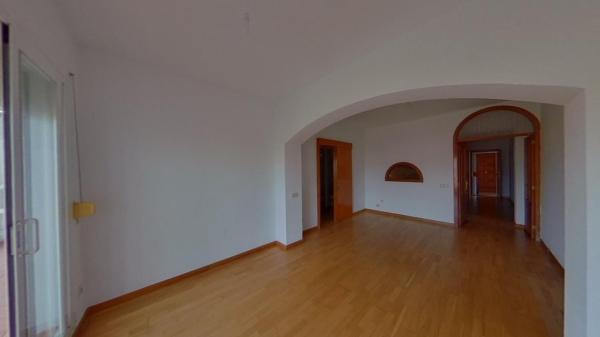 Продажа квартиры на Piso en Emperatriz Eugenia, Camp Redo, Palma de Mallorca, Пальма-де-Мальорка
thumbnail 2