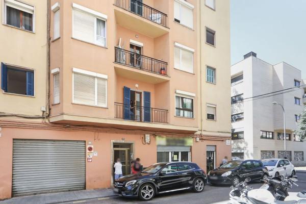 Продажа квартиры на Piso en Calle de Ferran Valentí, Bons Aires, Palma de Mallorca, Пальма-де-Мальорка
photo 1