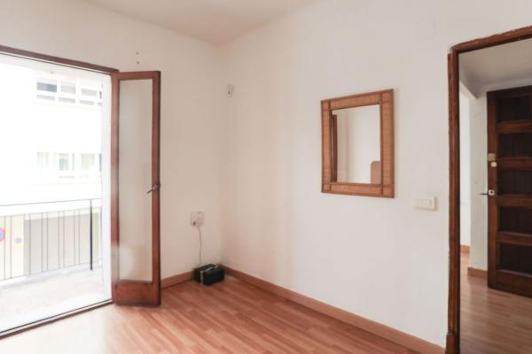 Продажа квартиры на Piso en Calle de Ferran Valentí, Bons Aires, Palma de Mallorca, Пальма-де-Мальорка
 photo 4