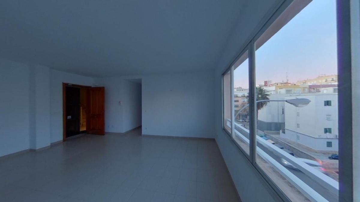 Продажа квартиры на Piso en Calle del General Riera, Camp Redo, Palma de Mallorca, Пальма-де-Мальорка
 photo 5