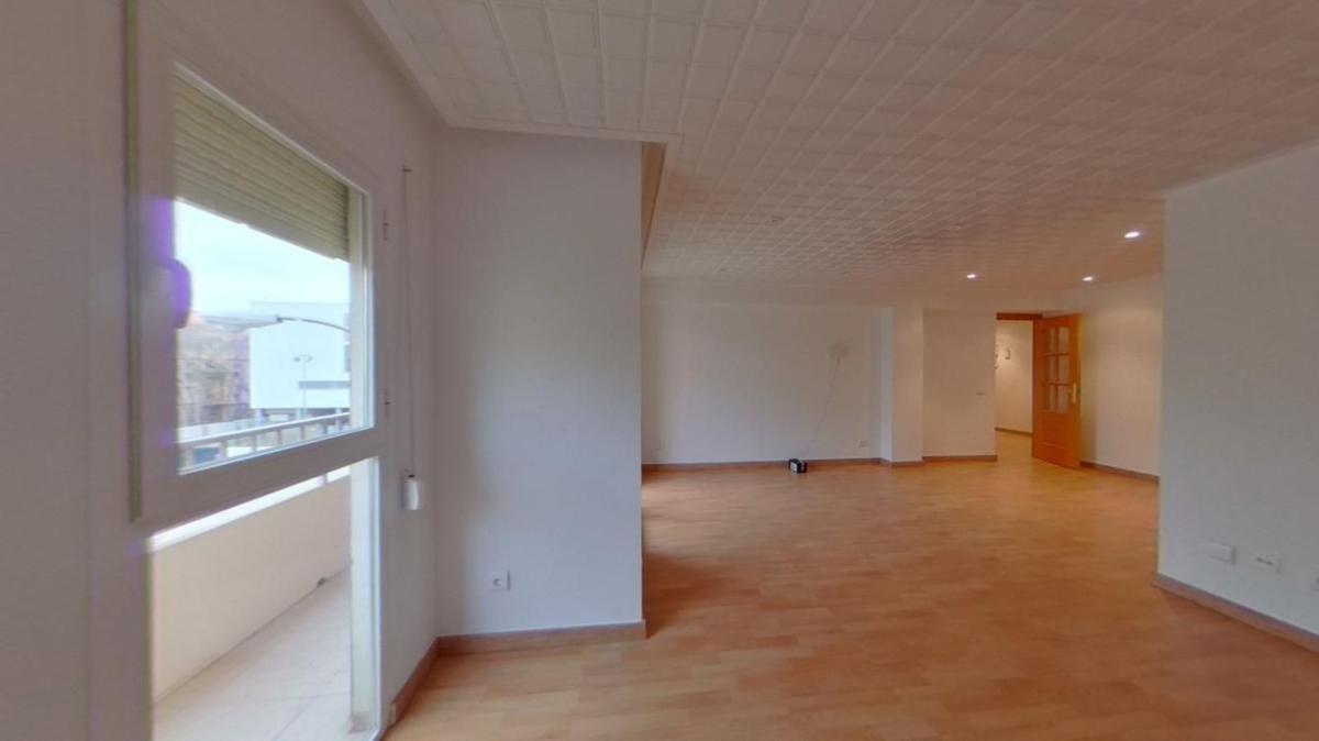 Venta de piso en Piso en Plaza Jorge Luis Borges, Pere Garau, Palma de Mallorca, Palma de Mallorca
photo 2