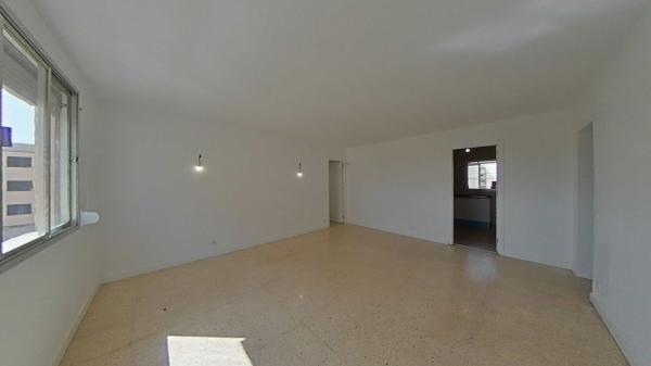 Sprzedaż mieszkania w Piso en Calle del Mestre Perosi, El Vivero, Palma de Mallorca, Palma de Mallorca
photo 1