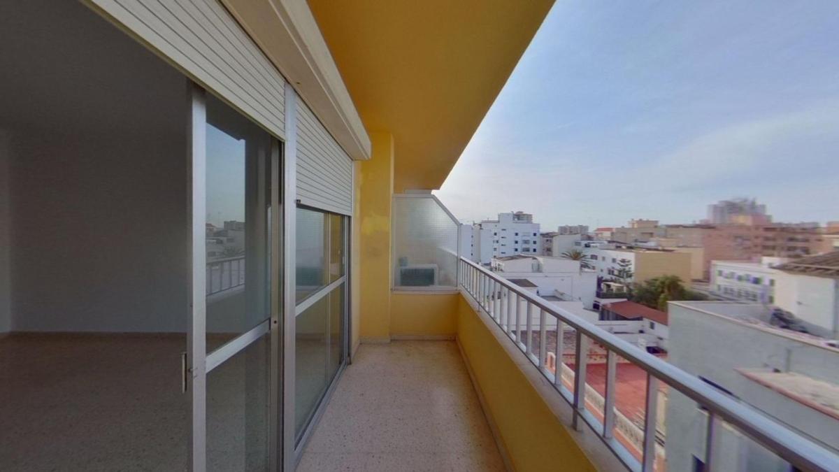 Sprzedaż mieszkania w Piso en Calle de Jeroni Pou, Foners, Palma de Mallorca, Palma de Mallorca
photo 1